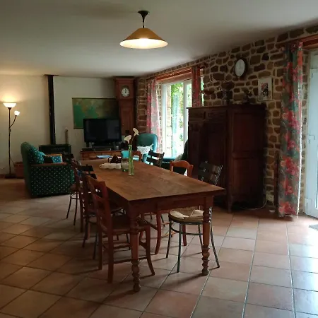 Prázdninový dům Le Pressoir De La Baie 20 Km Du Mont St Michel *