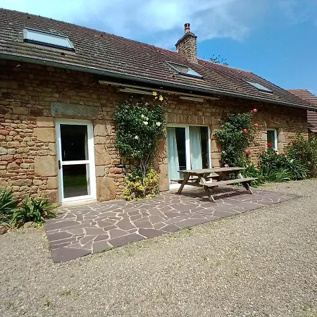 Holiday home Le Pressoir De La Baie 20 Km Du Mont St Michel