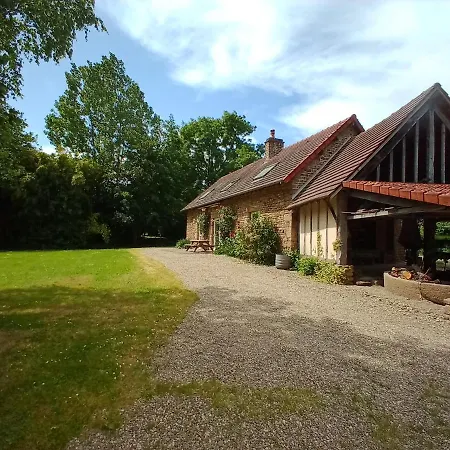 Le Pressoir De La Baie 20 Km Du Mont St Michel Holiday home Le Val-Saint-Pere