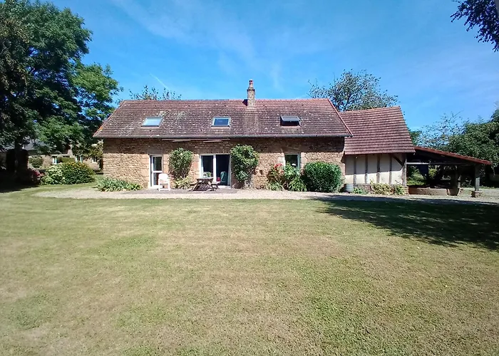 Дом отдыха Le Pressoir De La Baie 20 Km Du Mont St Michel *